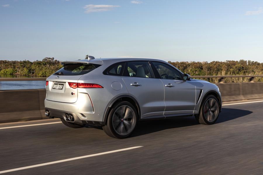  Jaguar F-Pace SVR 2019 года  (AU) (фото 39 из 40)